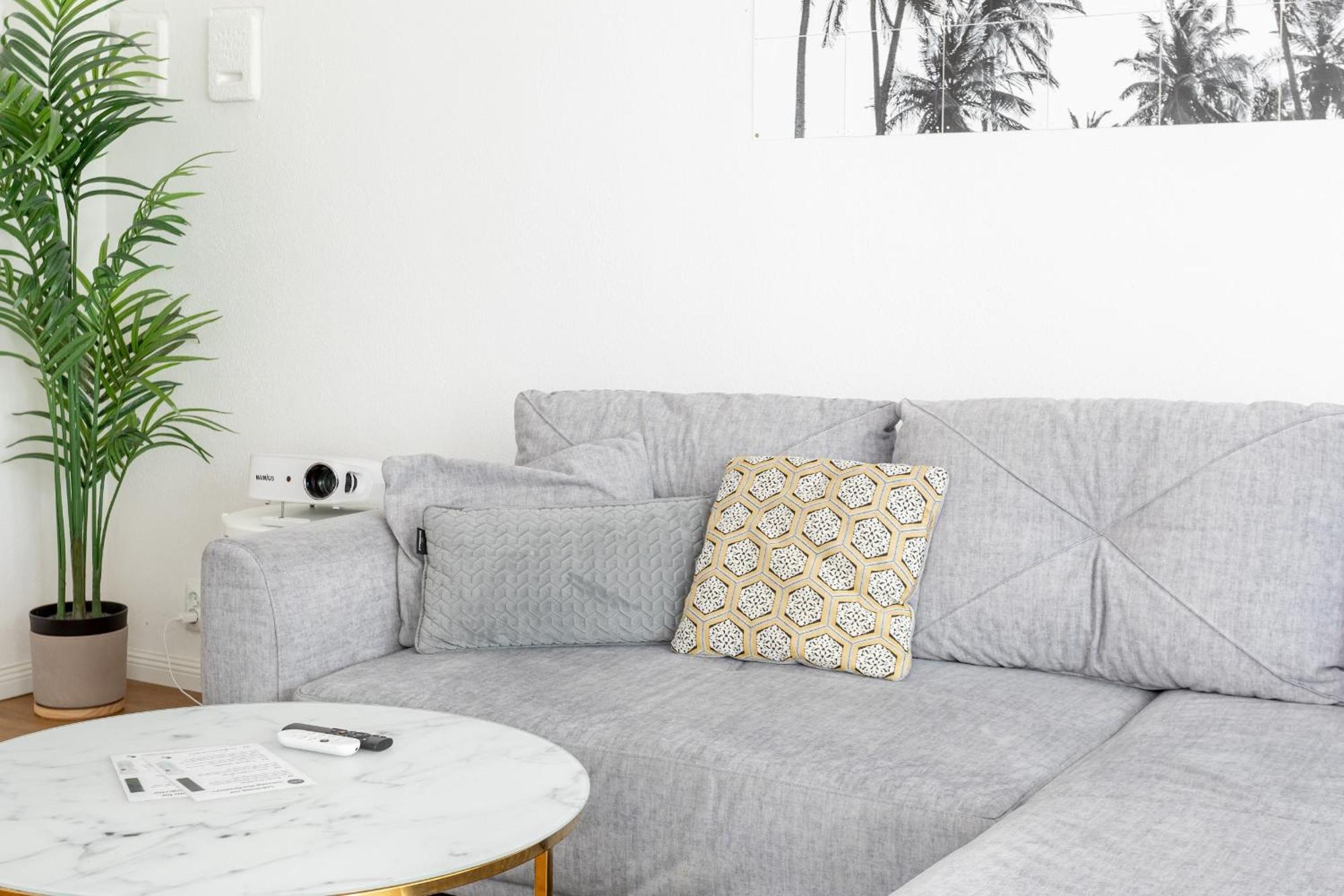 Global Living - Design Apartment I Central I Beamer I Kitchen I Terrace I Berlin Eksteriør bilde