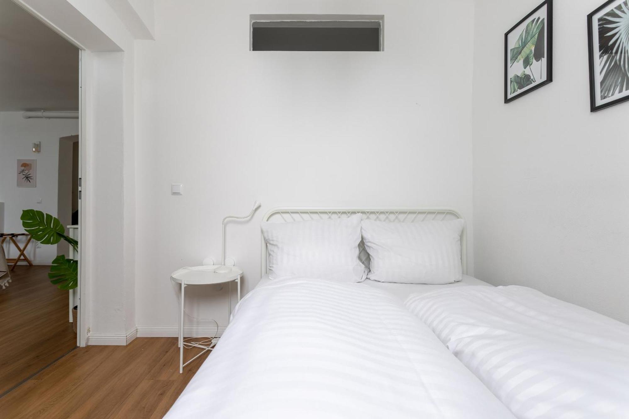 Global Living - Design Apartment I Central I Beamer I Kitchen I Terrace I Berlin Eksteriør bilde