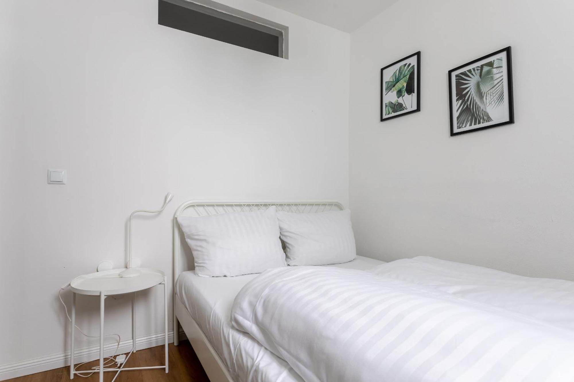 Global Living - Design Apartment I Central I Beamer I Kitchen I Terrace I Berlin Eksteriør bilde